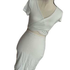 Lulu's White two piece set